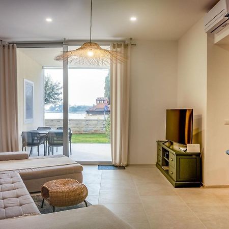 Apartment Nobilis Zambratija  Bagian luar foto