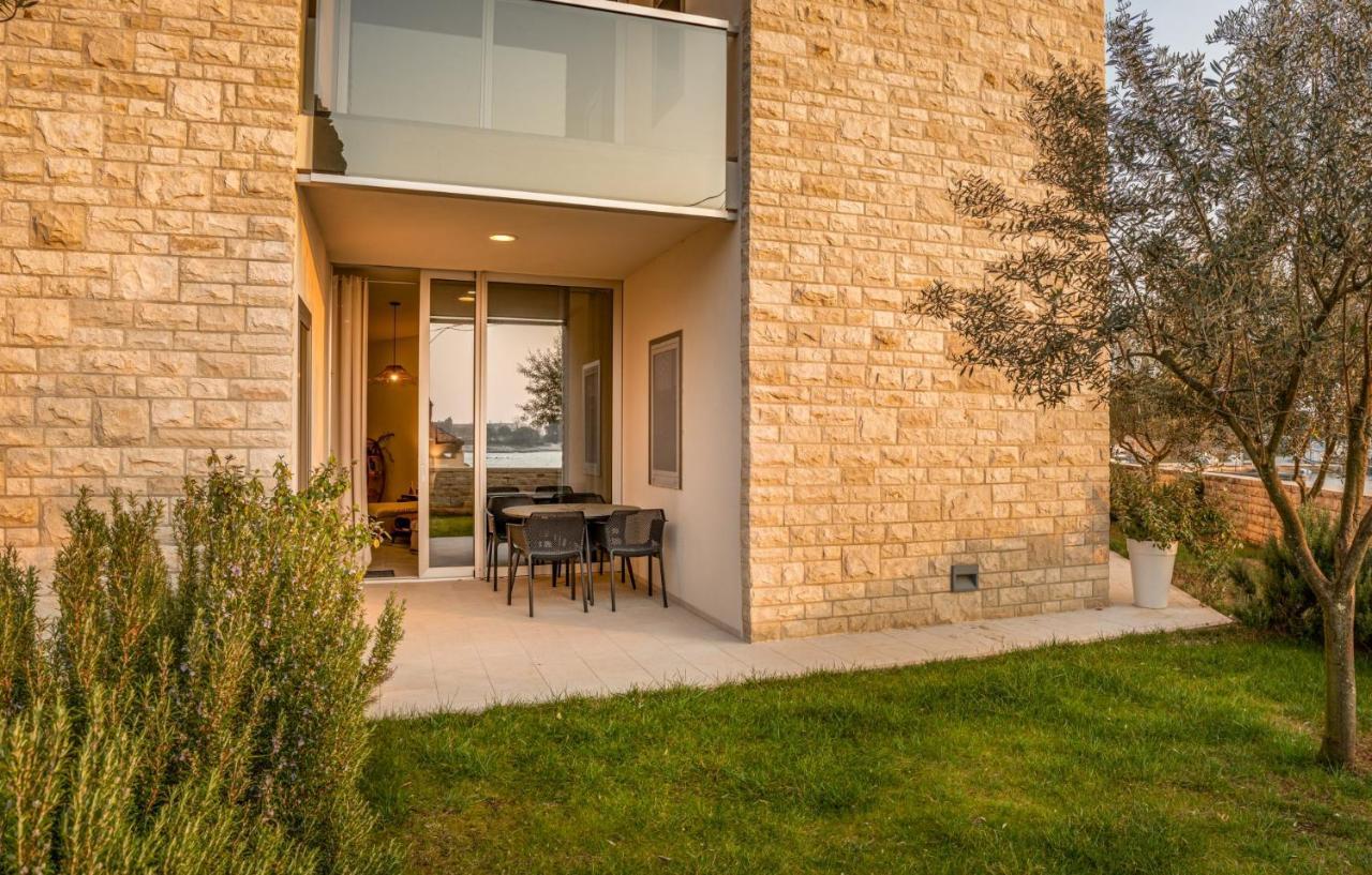 Apartment Nobilis Zambratija  Bagian luar foto